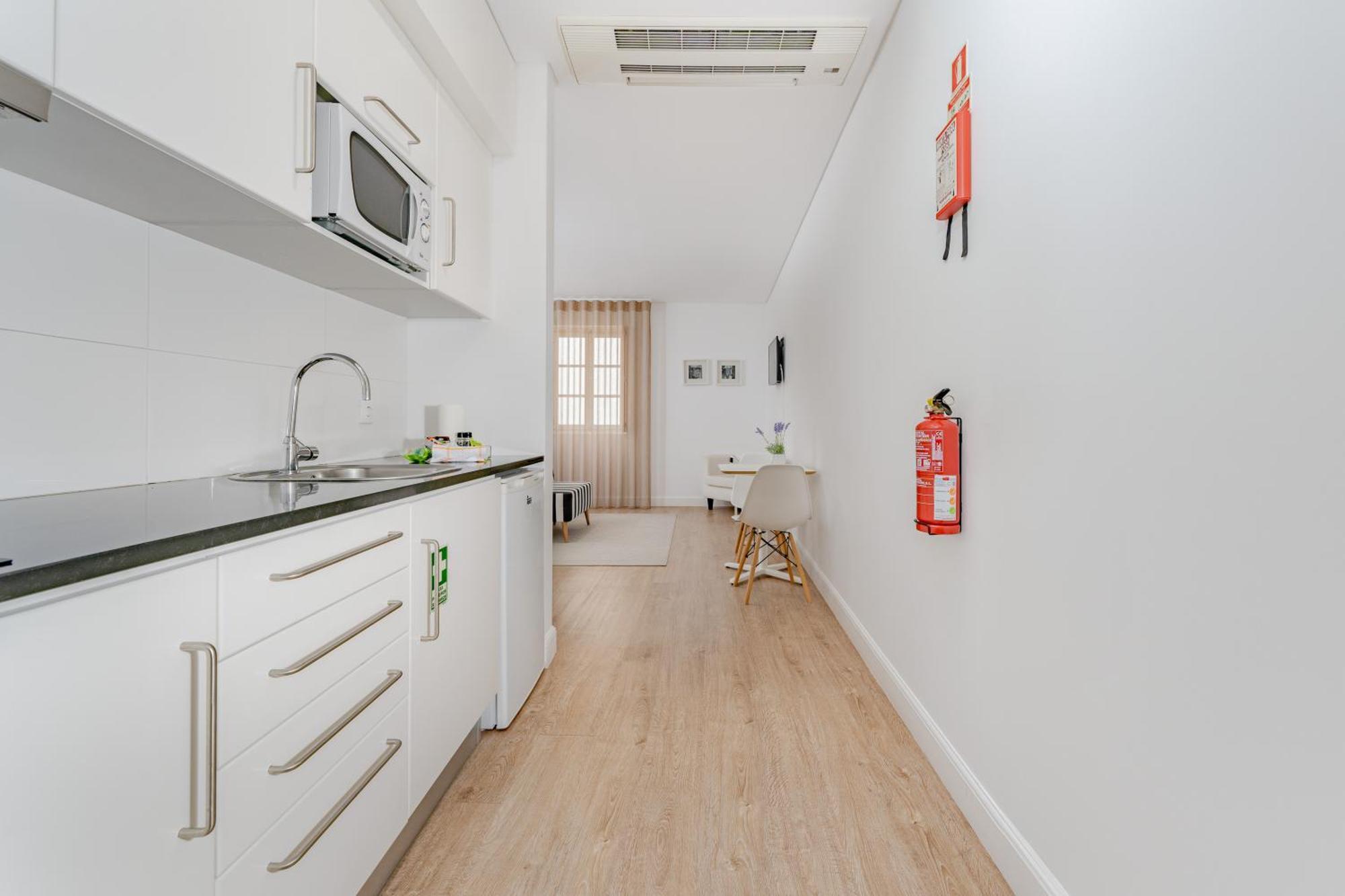 Studios Funchal Экстерьер фото